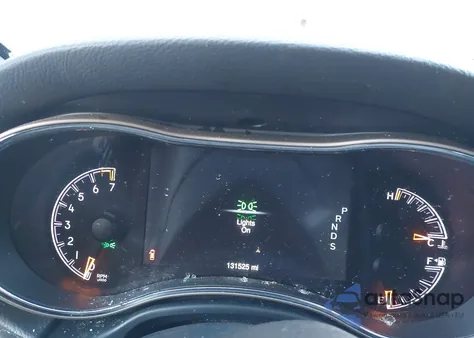 2015 Jeep Grand Cherokee Laredo из США, поврежденный, VIN 1C4RJFAG1FC208723